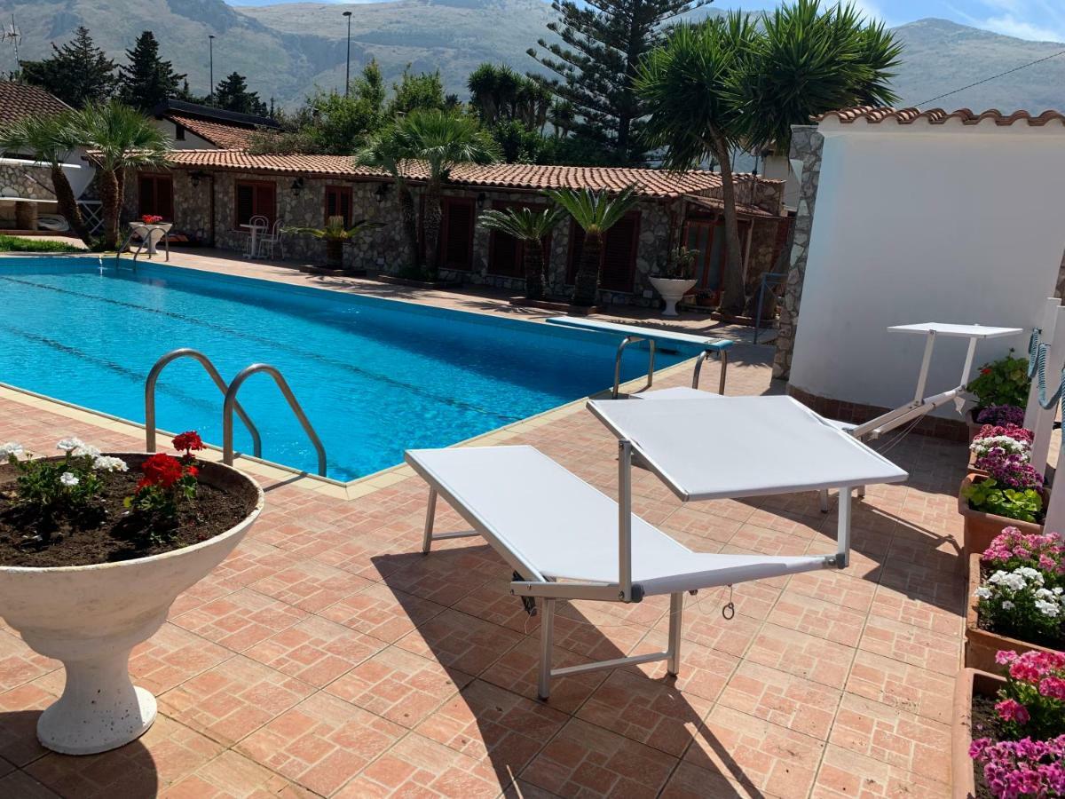 Casa Vacanze Villa Grace Villagrazia Di Carini ภายนอก รูปภาพ